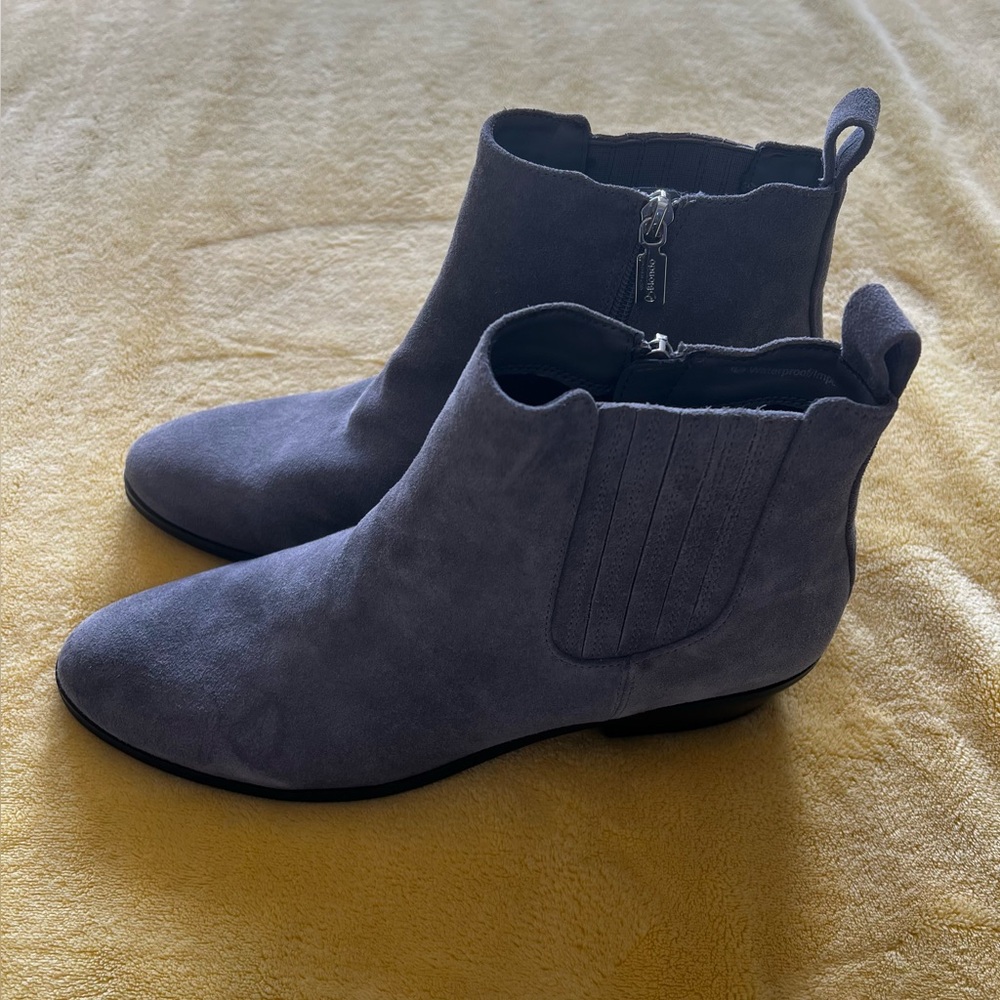 Blondo Charcoal WATERPROOF Suede Ankle Booties